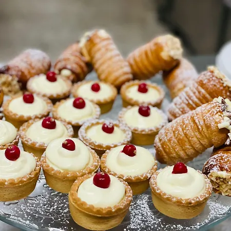 Cannes - In Pieno Centro ホテル