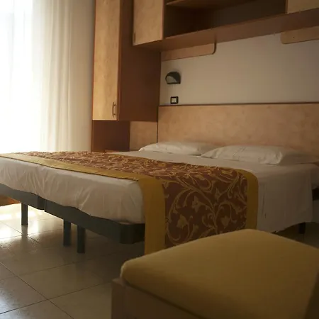 Cannes - In Pieno Centro Hotel Riccione