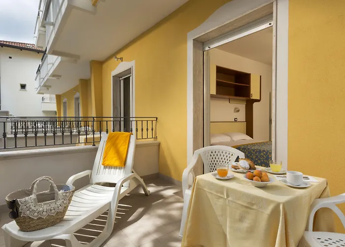 Cannes - In Pieno Centro Riccione