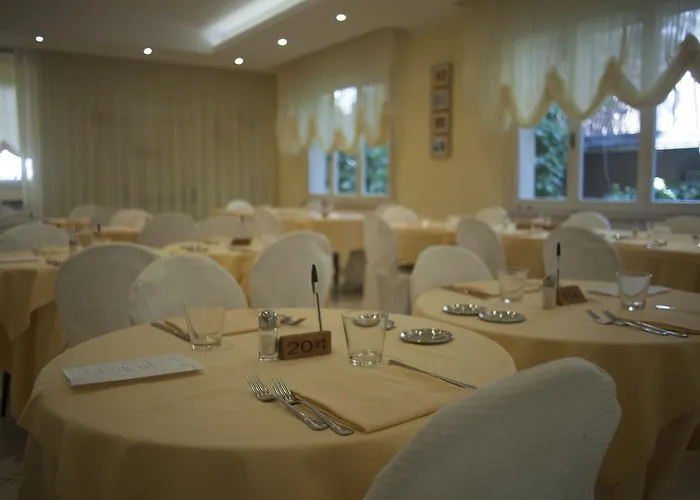 Hotel Cannes - In Pieno Centro