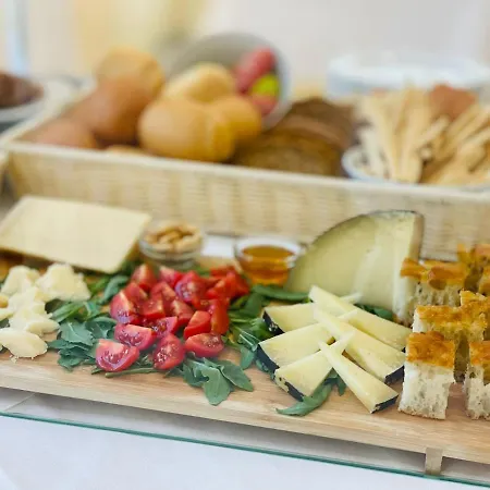 Ξενοδοχείο Cannes - In Pieno Centro