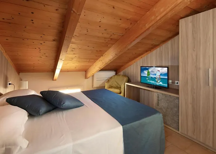 Hotel Cannes - In Pieno Centro Riccione