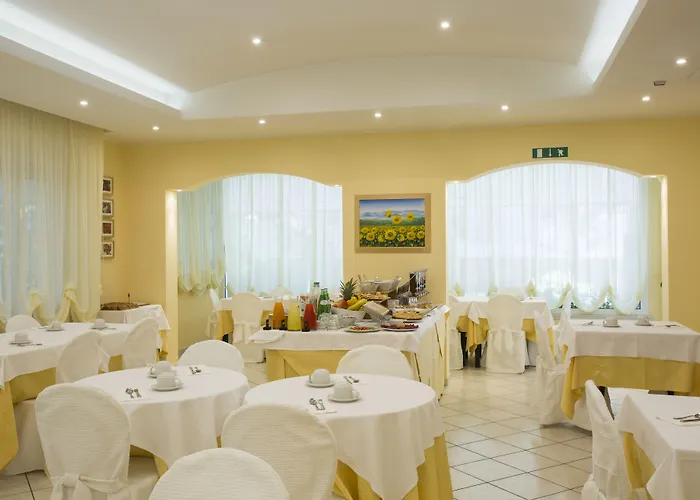 Cannes - In Pieno Centro Riccione