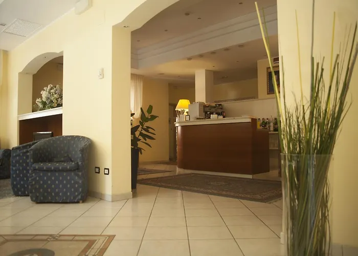 호텔 Cannes - In Pieno Centro 3*