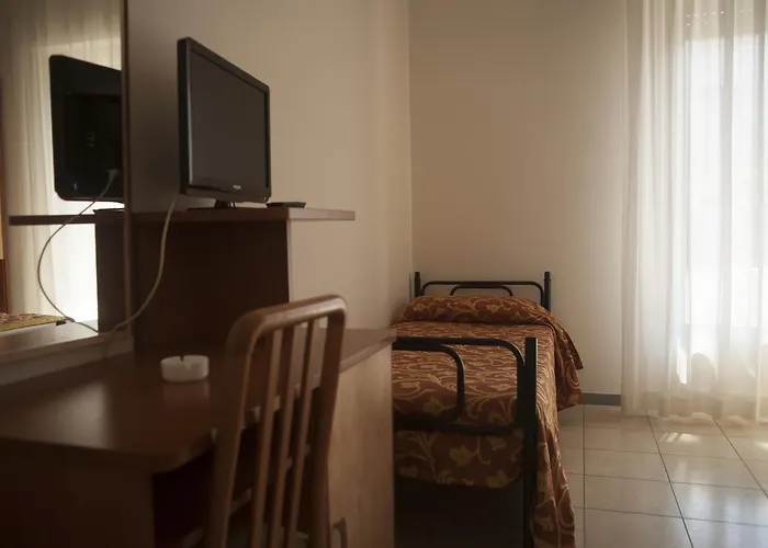 Cannes - In Pieno Centro 3* Riccione